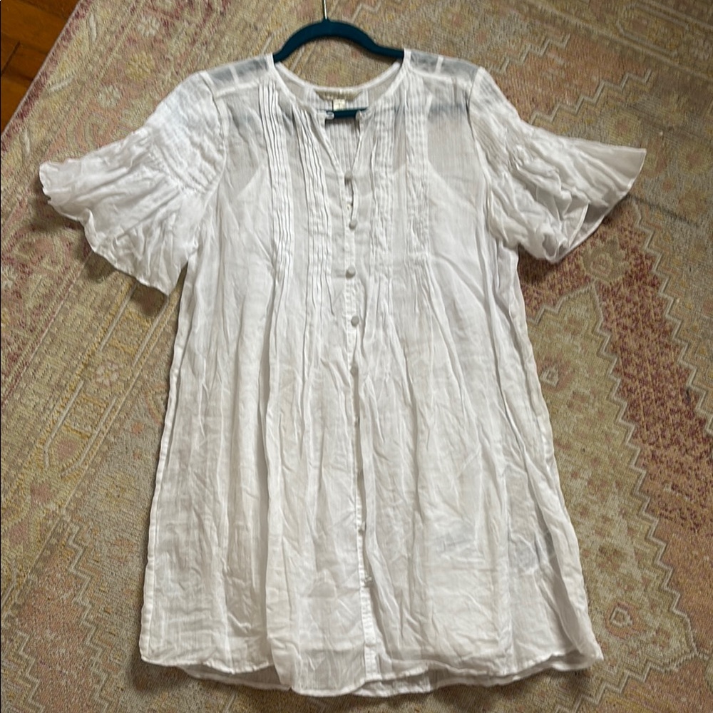Banana Republic White Flutter Sleeve Mandarin Collar Top